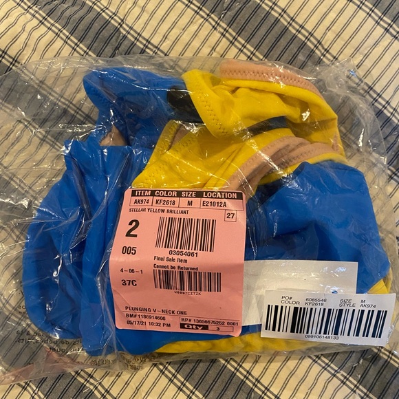 Jcrew one piece color block bathing suit - Picture 6 of 6